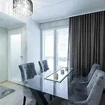 Huoneisto Spacious For 4 With Sauna Helsinki